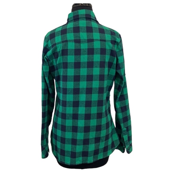 Ochenta green and black flannel. Button up w/ Synch waist! - Picture 4 of 9